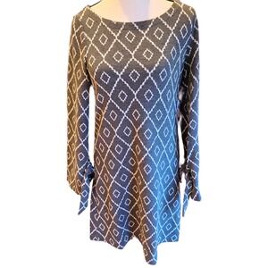LOFT Gray And White Diamond Print Shift Dress‎ With Tie Cuffs Long Sleeves XS